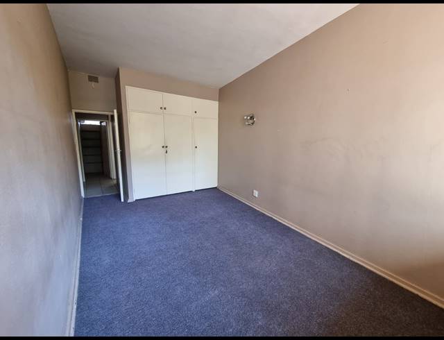 2 BEDROOM FLAT FOR SALE IN THREE RIVERS